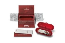 Victorinox 1897 Replica 0.1897.J22, Limited Edition Swiss Pocket Knife 11 Victorinox 1897 Replica 0.1897.J22, Limited Edition Swiss Pocket Knife -Victorinox VT0 1897 J22 05 victorinox