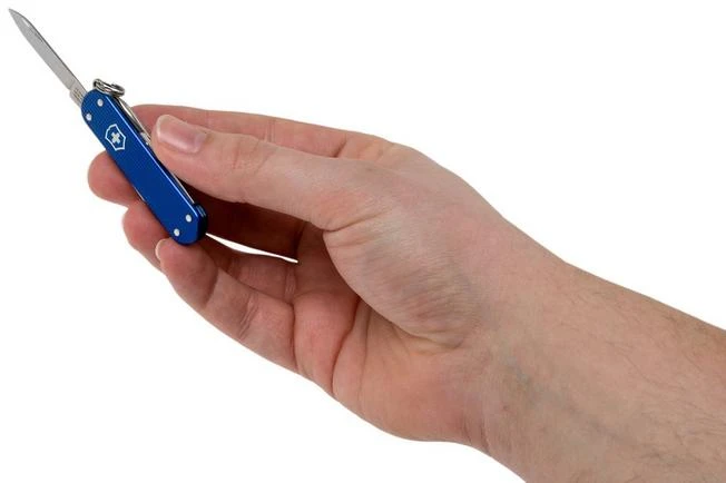 Victorinox Classic Alox Blue 0.6221-22R4.KTE1 Knivesandtools Edition, Swiss Pocket Knife 8 Victorinox Classic Alox Blue 0.6221-22R4.KTE1 Knivesandtools Edition, Swiss Pocket Knife - Image 6