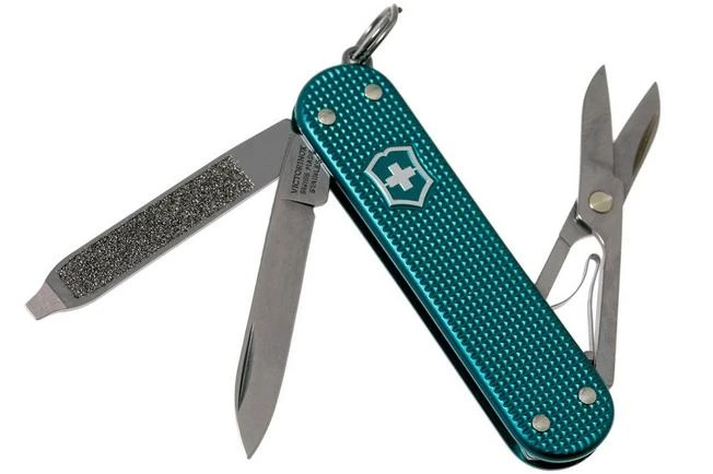 Victorinox Classic SD Alox Colours, Wild Jungle 0.6221.242G Swiss Pocket Knife 3 Victorinox Classic SD Alox Colours, Wild Jungle 0.6221.242G Swiss Pocket Knife