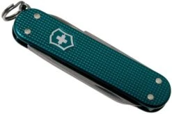 Victorinox Classic SD Alox Colours, Wild Jungle 0.6221.242G Swiss Pocket Knife 9 Victorinox Classic SD Alox Colours, Wild Jungle 0.6221.242G Swiss Pocket Knife -Victorinox VT0 6221 242G 04 victorinox