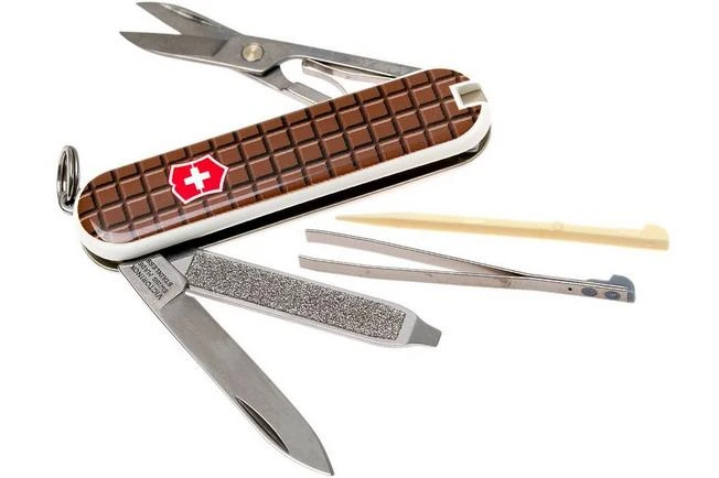 Victorinox Classic, Swiss Pocket Knife, Chocolate 3 Victorinox Classic, Swiss Pocket Knife, Chocolate