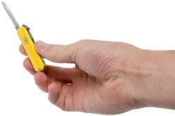 Victorinox Classic SD Yellow 0.6223.8 Swiss Pocket Knife -Victorinox VT0 6223 8 05 victorinox