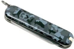 Victorinox Classic SD Camouflage 0.6223.942 Swiss Pocket Knife 10 Victorinox Classic SD Camouflage 0.6223.942 Swiss Pocket Knife -Victorinox VT0 6223 942 04 victorinox 1