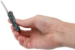 Victorinox Classic SD Camouflage 0.6223.942 Swiss Pocket Knife 11 Victorinox Classic SD Camouflage 0.6223.942 Swiss Pocket Knife -Victorinox VT0 6223 942 05 victorinox