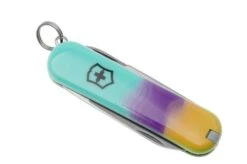 Victorinox Classic SD Sydney Style 0.6223.E222 Swiss Pocket Knife 14 Victorinox Classic SD Sydney Style 0.6223.E222 Swiss Pocket Knife -Victorinox VT0 6223 E222 04 victorinox