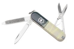 Victorinox Classic SD New York Style 0.6223.E22 Swiss Pocket Knife