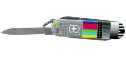 Victorinox Classic SD Retro TV Limited Edition 2021 0.6223.L2104 Swiss Pocket Knife 9 Victorinox Classic SD Retro TV Limited Edition 2021 0.6223.L2104 Swiss Pocket Knife -Victorinox VT0 6223 L2104 03 victorinox