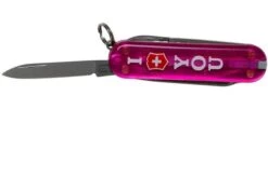 Victorinox Classic ‘The Gift’, I Love You, Translucent Pink 0.6233.T855 Swiss Pocket Knife 9 Victorinox Classic ‘The Gift’, I Love You, Translucent Pink 0.6233.T855 Swiss Pocket Knife -Victorinox VT0 6223 T855 03 victorinox