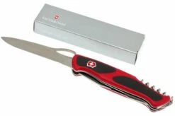 Victorinox RangerGrip 61 - Red/black -Victorinox VT0 9553 MC 05 victorinox rangergrip 61 vt0 9553 mc d5 1