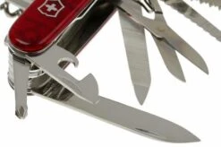 Victorinox Swisschamp (33) - Red Transparant 12 Victorinox Swisschamp (33) - Red Transparant -Victorinox VT1 6795 T 03 victorinox swisschamp 33 rood transparant vt1 6795 t d3