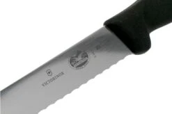 Victorinox Fibrox Serrated Carving Knife, 25 Cm -Victorinox VT5 4433 25 04 victorinox fibrox 1