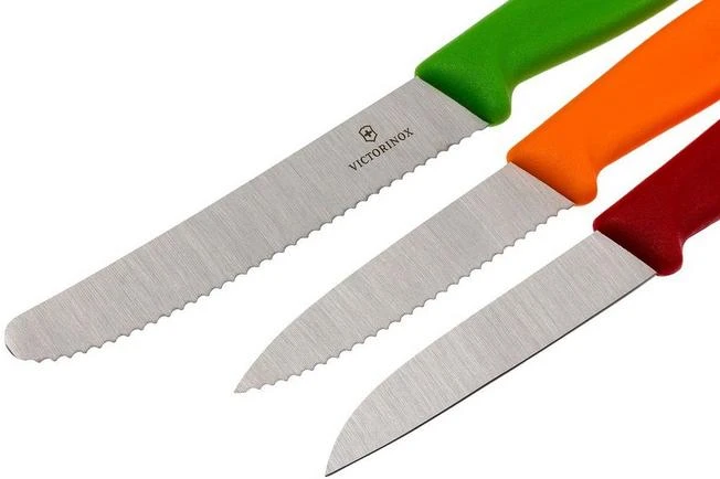 Victorinox SwissClassic Vegetable Knife Set, Set Of 3 6.7116.32 5 Victorinox SwissClassic Vegetable Knife Set, Set Of 3 6.7116.32 - Image 3