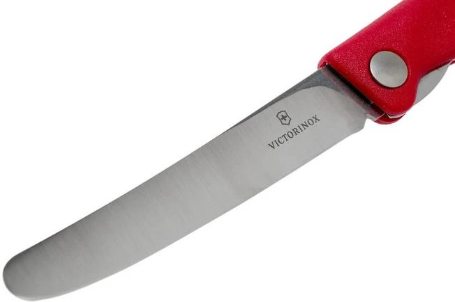 Victorinox SwissClassic Foldable Vegetable Knife Red, 6.7801.FB 5 Victorinox SwissClassic Foldable Vegetable Knife Red, 6.7801.FB - Image 3