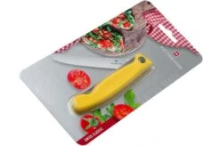 Victorinox SwissClassic Foldable Vegetable Knife Yellow Serrated, 6.7836.F8B -Victorinox VT6 7836 F8B 07 victorinox