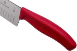 Victorinox SwissClassic 6.8521.17G Santoku With Dimples 17 Cm, Red -Victorinox VT6 8521 17G 05 victorinox 1