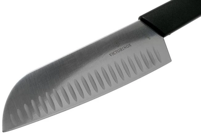 Victorinox Swiss Modern Santoku 17 Cm, Black 4 Victorinox Swiss Modern Santoku 17 Cm, Black - Image 3