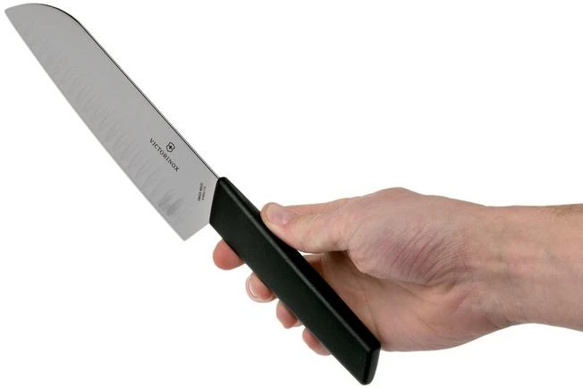 Victorinox Swiss Modern Santoku 17 Cm, Black 7 Victorinox Swiss Modern Santoku 17 Cm, Black - Image 6