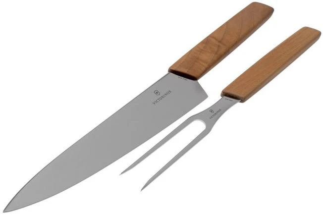 Victorinox Swiss Modern 6.9091.2 Carving Set, Walnut Wood 5 Victorinox Swiss Modern 6.9091.2 Carving Set, Walnut Wood - Image 3