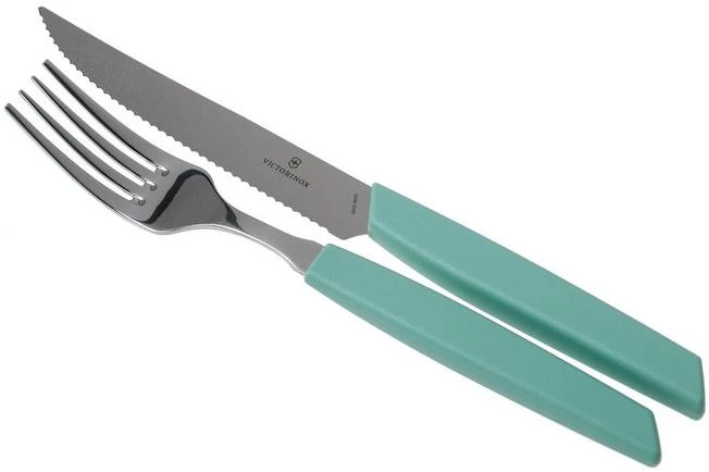 Victorinox Swiss Modern 6.9096.12W41.12, 12-piece Cutlery Set With Steak Knife, Green 3 Victorinox Swiss Modern 6.9096.12W41.12, 12-piece Cutlery Set With Steak Knife, Green