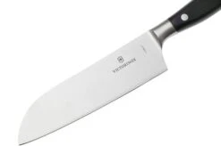Victorinox Grand Maître Santoku Knife 7.7303.17G, POM, Santoku, 17 Cm 9 Victorinox Grand Maître Santoku Knife 7.7303.17G, POM, Santoku, 17 Cm -Victorinox VT7 7303 17G 03 victorinox